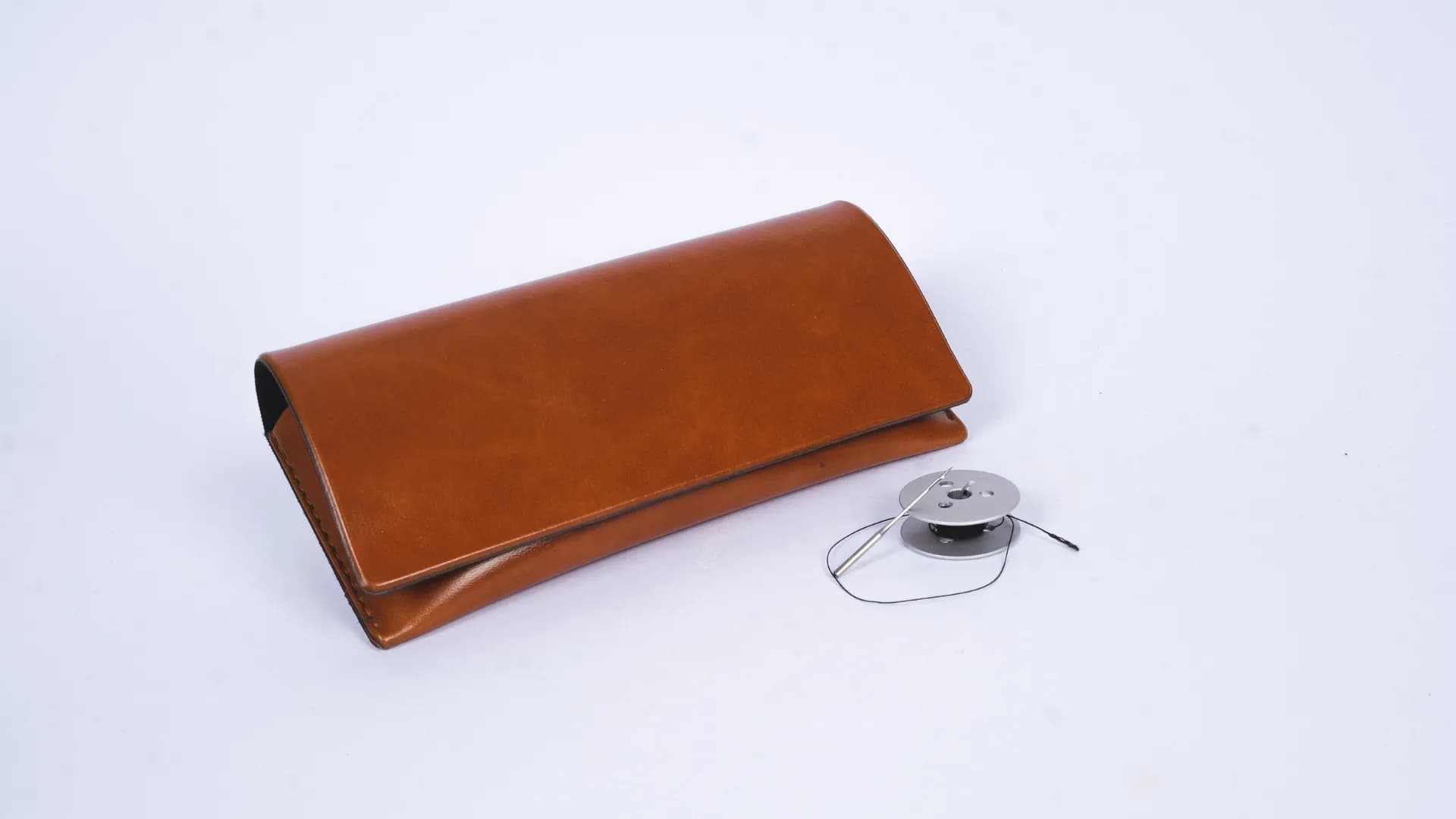 Kluxry premium eyewear cases collection banner showcasing luxury packaging solutions